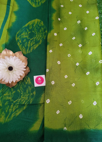 Leaf Green And Bottle Green Cotton Mix Saree- Casual
