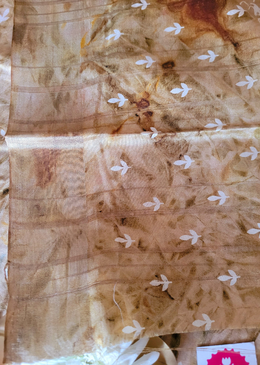 Soft Beige Colour Cotton Mix Saree In Floral Design- Casual