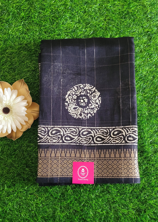 Black and White Semi Dola Saree- Casual
