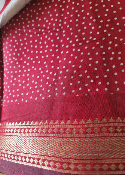 Kalamkari Semi Silk  Saree In Greengram Green And Maroon- Andhra