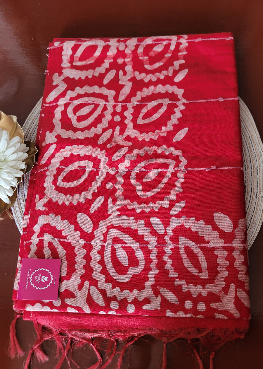 Chilli Red Jute Cotton Saree In Batik Print -Bengal