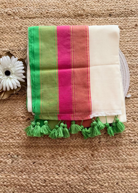 Mul Cotton Saree In Beige and Multi Colour Borders- Kerala