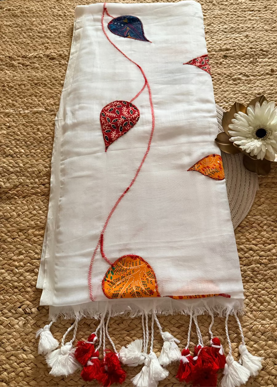 White Soft Mul Cotton Saree- Bengal