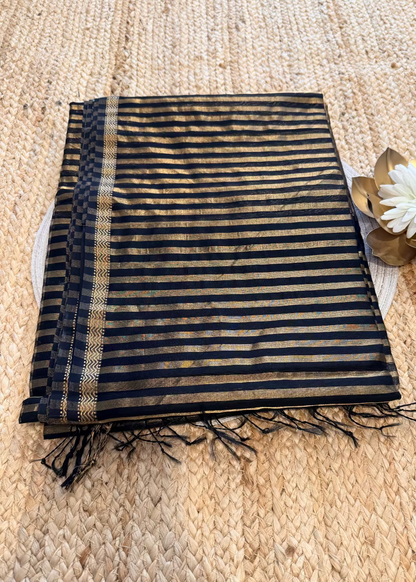 Black and Golden Maheshwari Silk Saree - MP